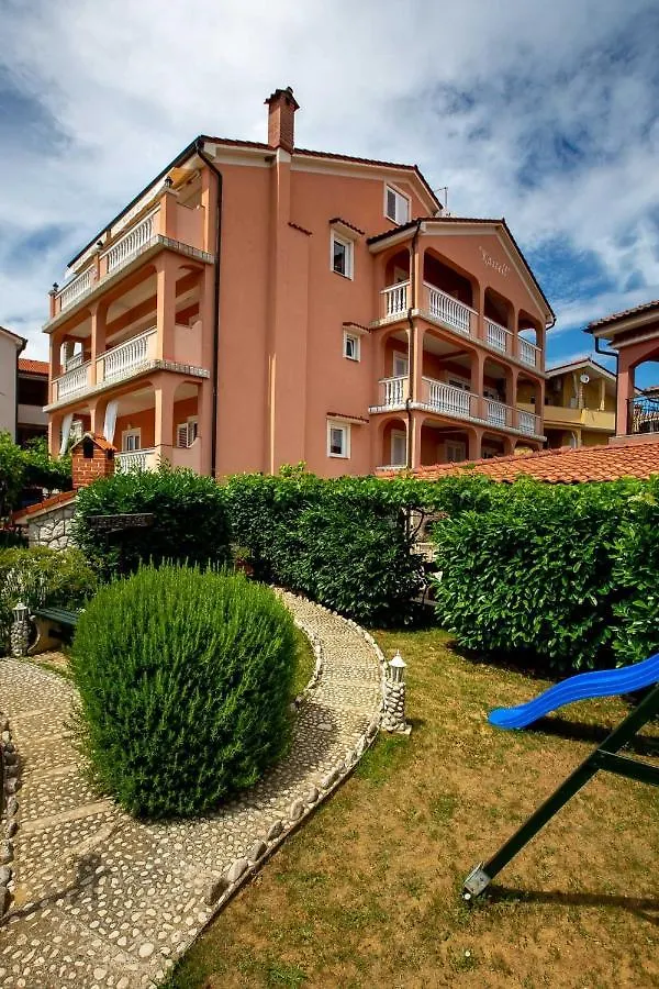 Apartment In Lopar With Balcony, Air Conditioning, Wifi, Washing Machine 0*,  Κροατία